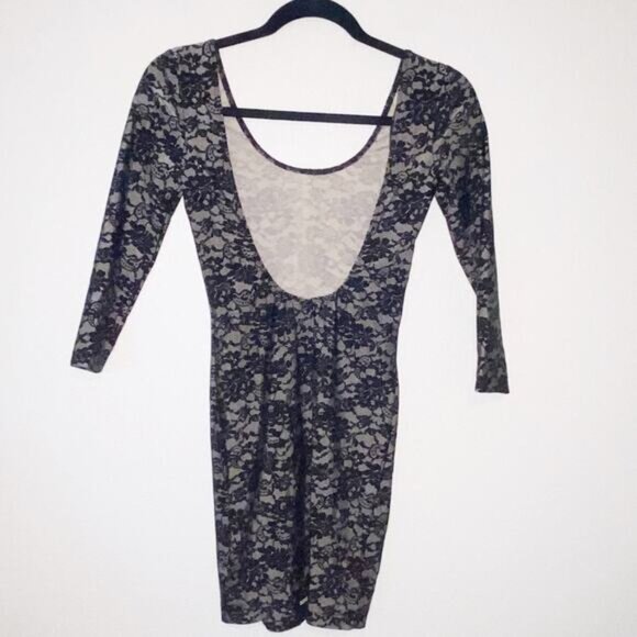 Forever 21 Bodycon Dress - Picture 3 of 4